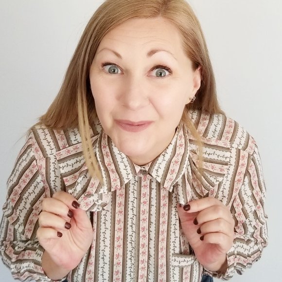 Refashioned Ruffled Collar Cropped Blouse (S/M) - Picture 9 of 9